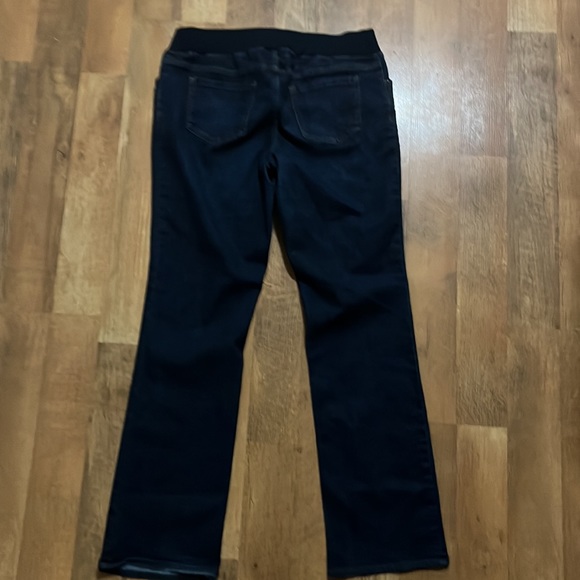 Large Maternity Jeans Bundle - Picture 10 of 10